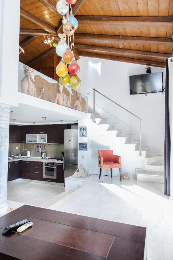 아테네 Unique Apt W/ Veranda Walking Distance To Sites 아파트 외부 사진
